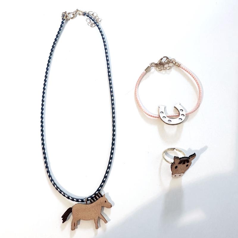 Mimi & Lula Horse Jewellery Set